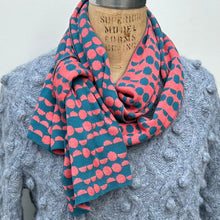 Load image into Gallery viewer, Demilune Scarf
