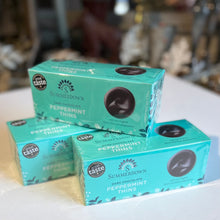Load image into Gallery viewer, Chocolate Peppermint Thins
