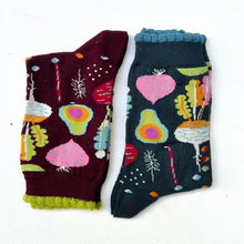 Load image into Gallery viewer, Veggie Socks
