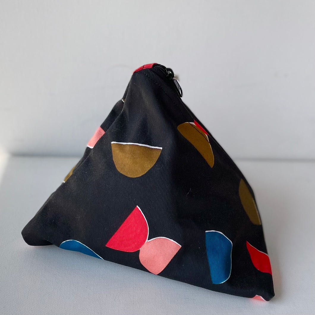 Pyramid Pouch ~ * SALE ! *