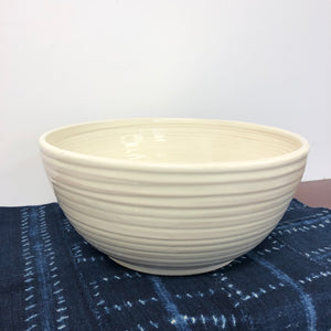 Simple Mixing Bowl