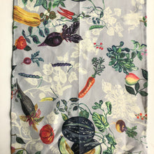 Load image into Gallery viewer, Nathalie Lété Veggie Tea Towel
